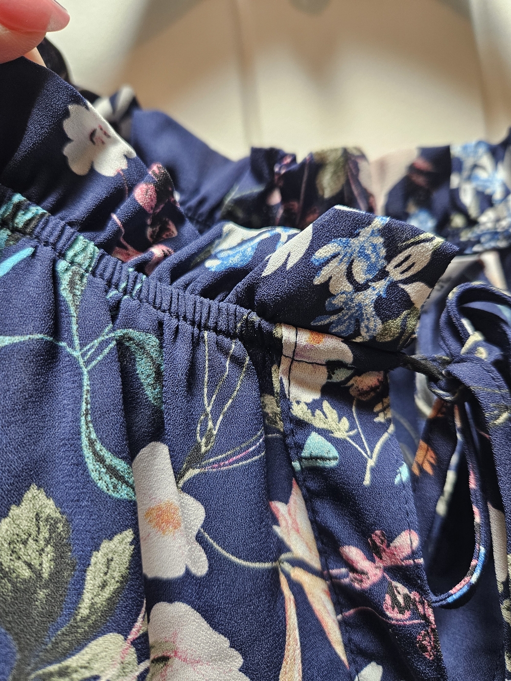 Counterparts Navy Floral Off-Shoulder Ruffle Blouse - Picture 4 of 6